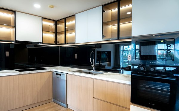 Achat poele à bois et poele à granule : élégance et modernité